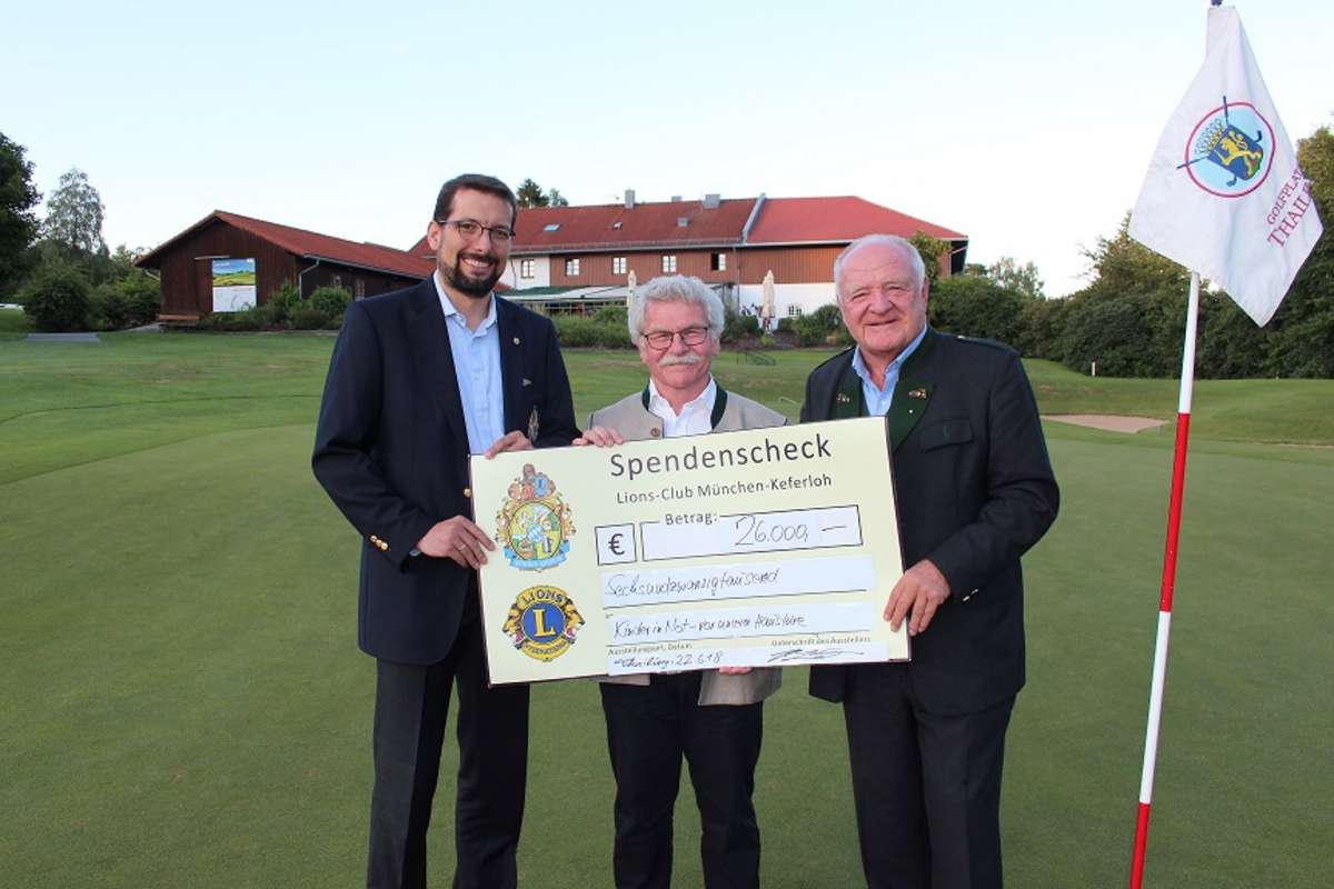 Golfturnier am 22.6.2018  - Dr. Harald Leonpacher, Hr. Schöfinius, Alois Knürr - Gut Thailing an einem wunderbaren Freitag im Juni. Viele kommen immer wieder gerne und haben sich am 22.6. am Golfplatz wieder mit den Lions getroffen.